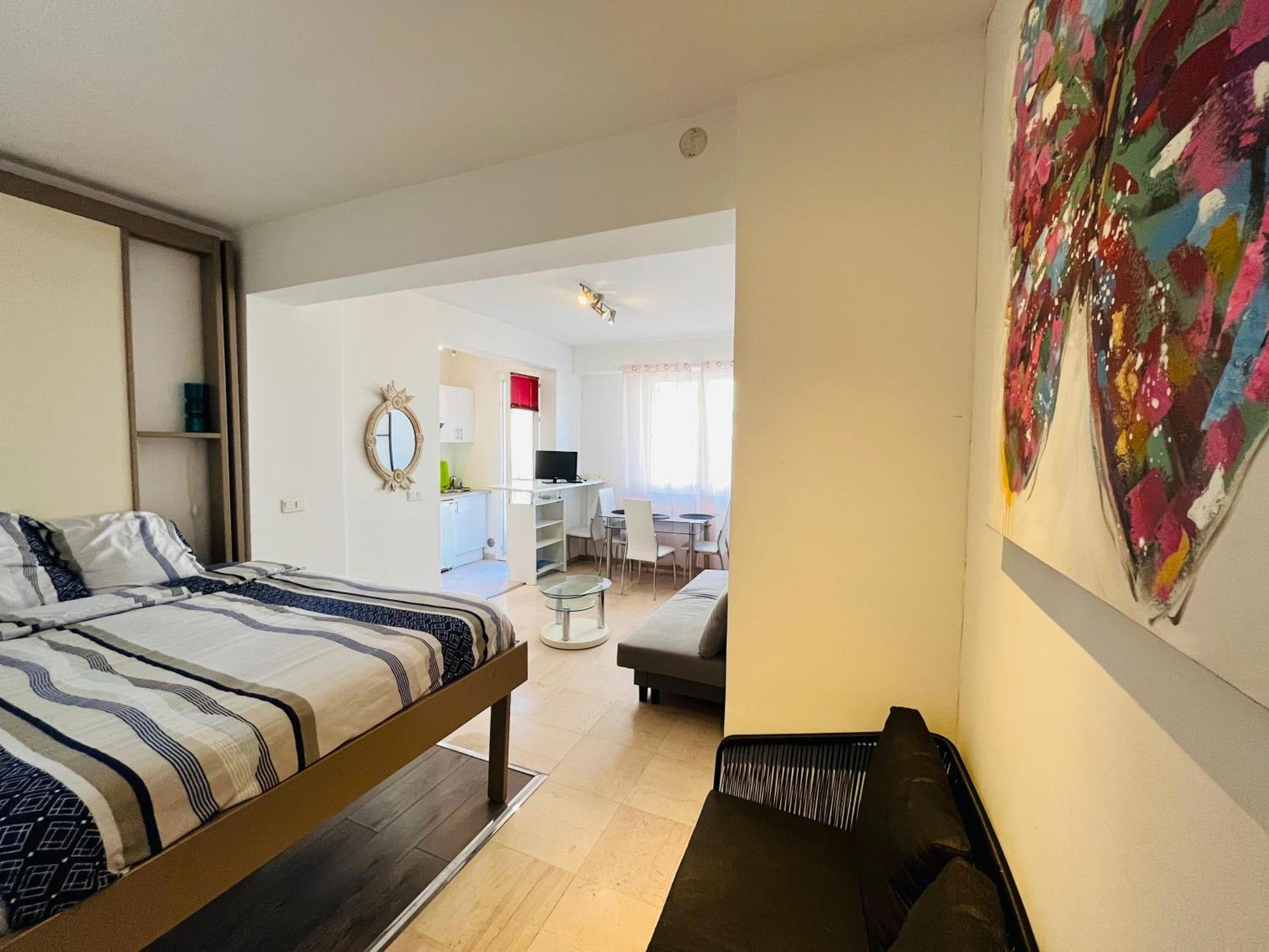 Grand Studio De 30 M2 Promenade Des Anglais Nice Exteriör bild