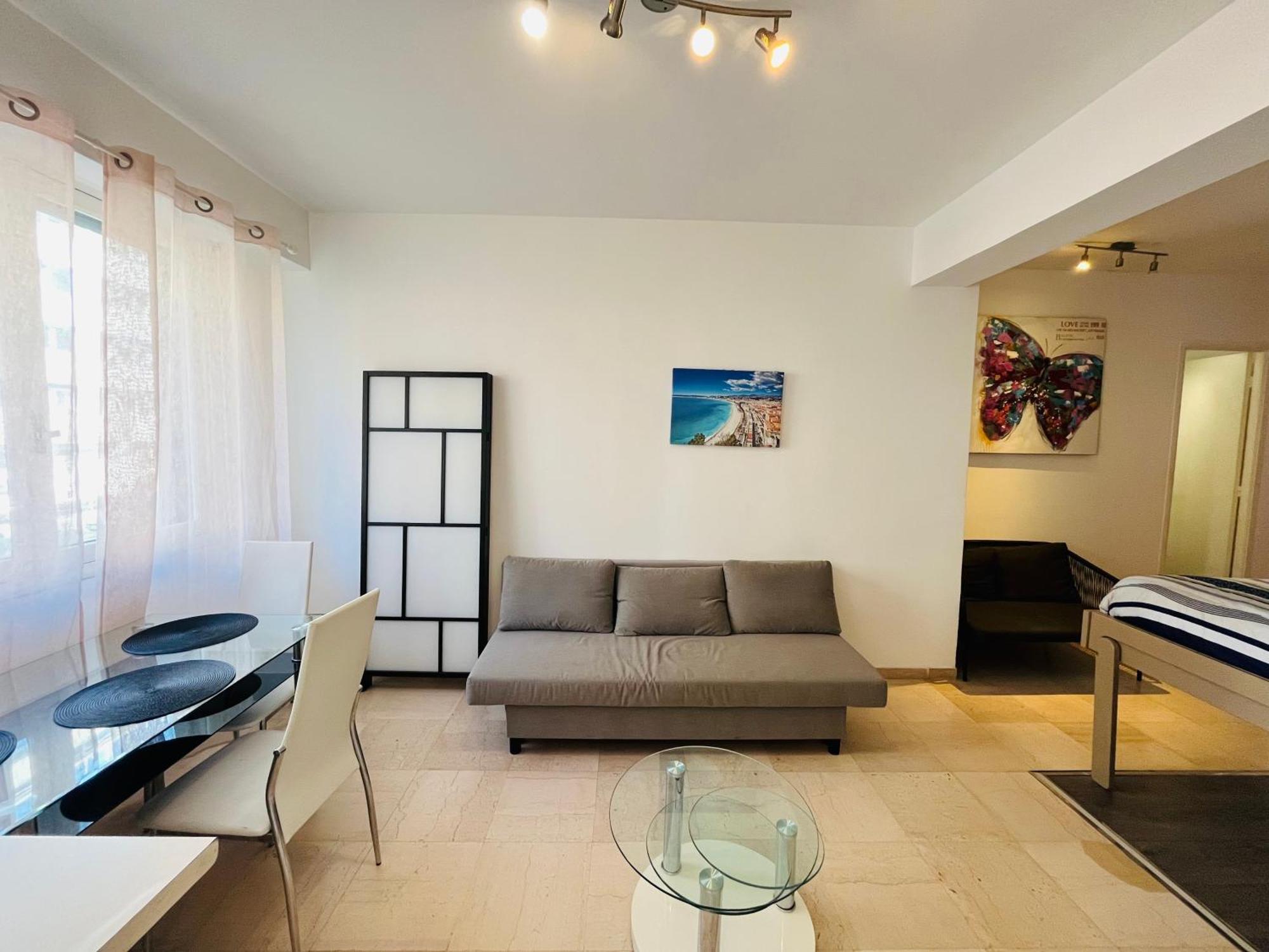 Grand Studio De 30 M2 Promenade Des Anglais Nice Exteriör bild